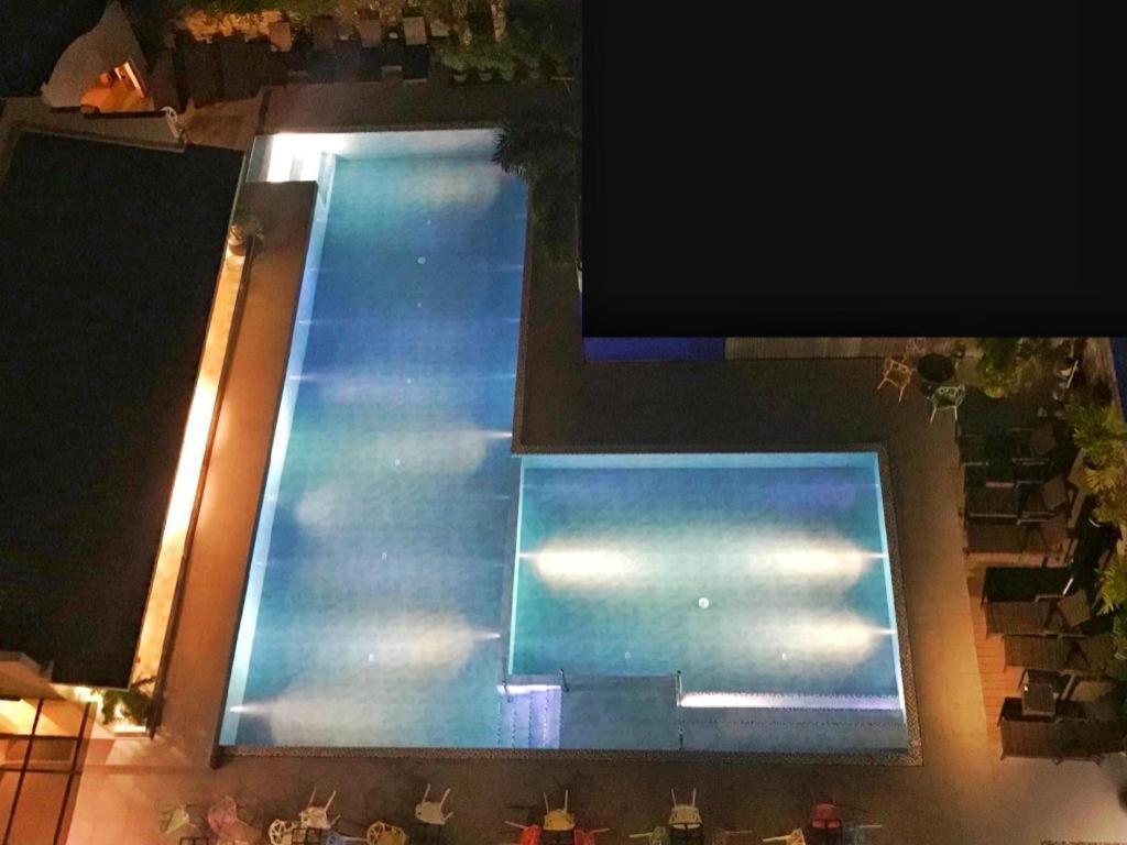 Avenue Suites Bacolod Kültér fotó