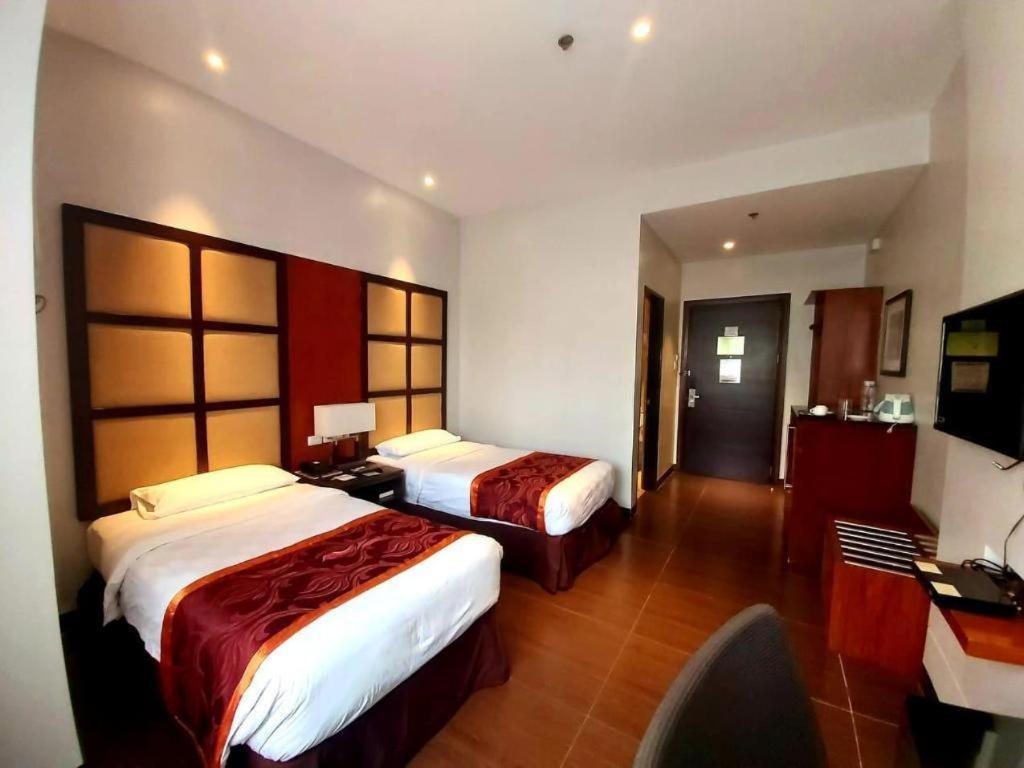 Avenue Suites Bacolod Kültér fotó