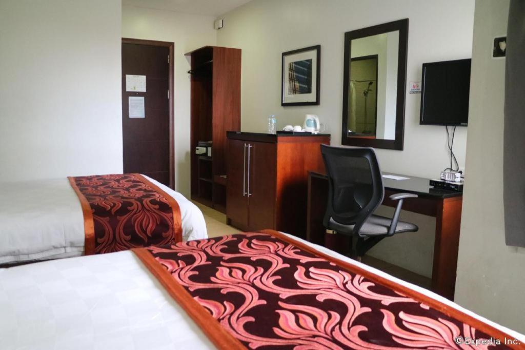 Avenue Suites Bacolod Kültér fotó