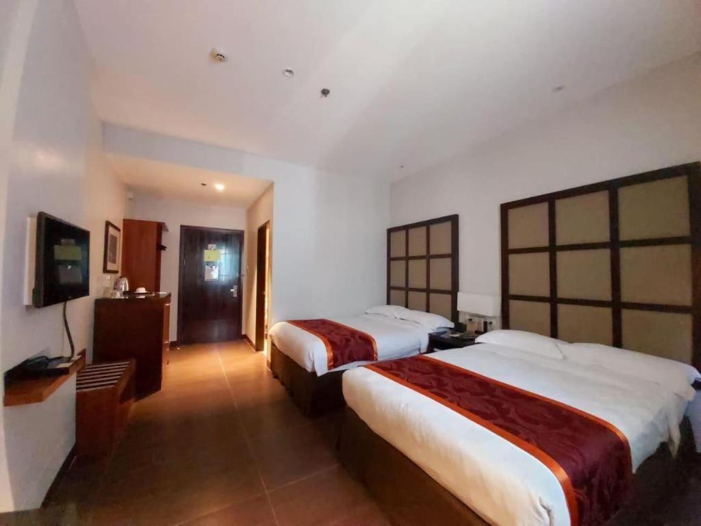 Avenue Suites Bacolod Kültér fotó