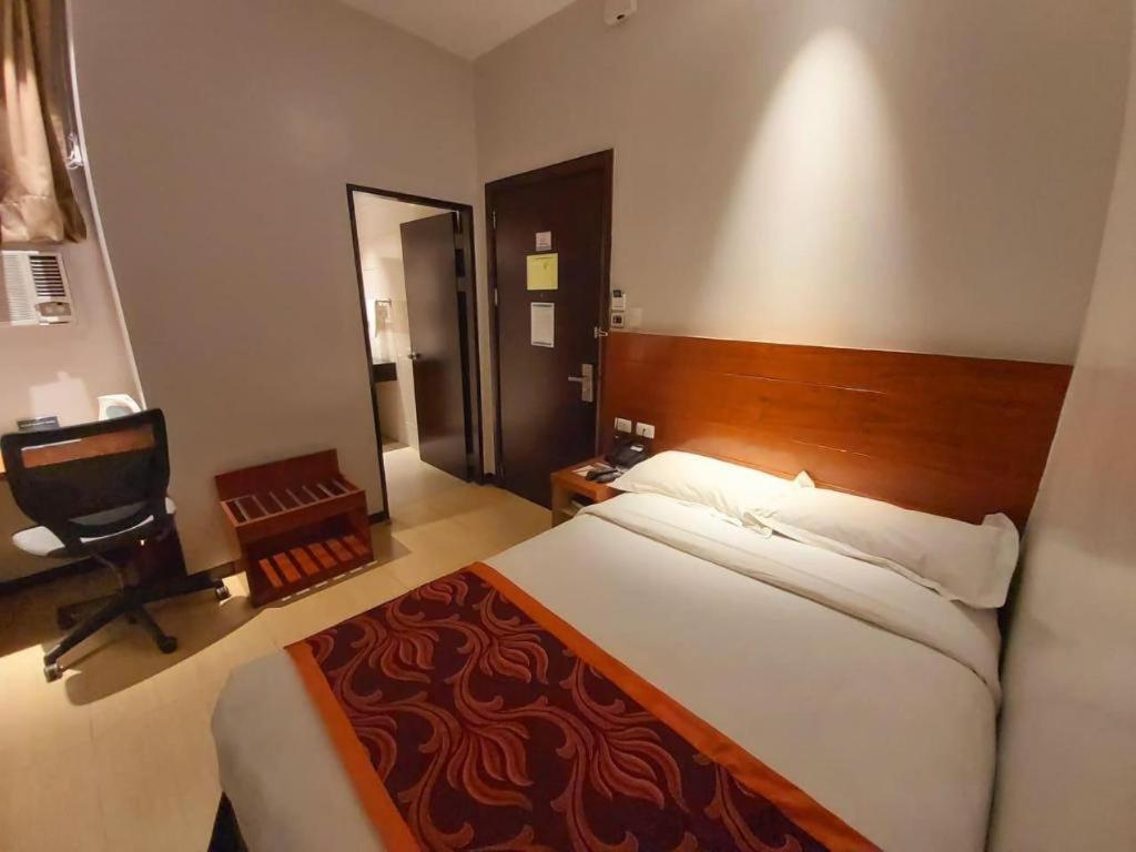 Avenue Suites Bacolod Kültér fotó
