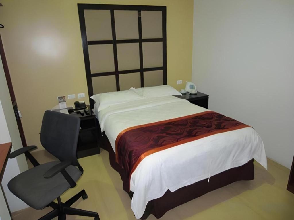 Avenue Suites Bacolod Kültér fotó