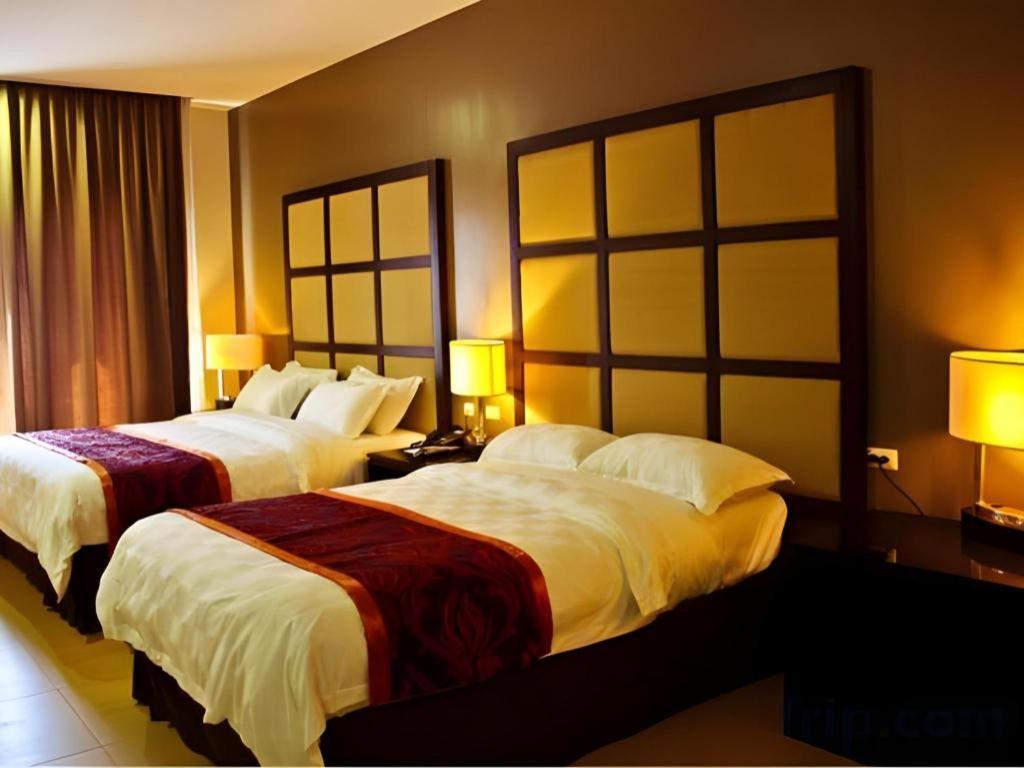 Avenue Suites Bacolod Kültér fotó