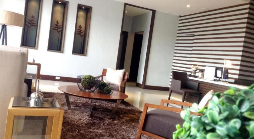 Avenue Suites Bacolod Kültér fotó